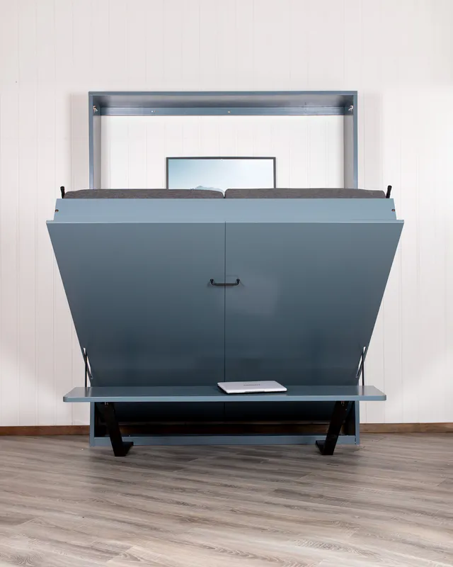 Vertikal seng med skrivebord 150